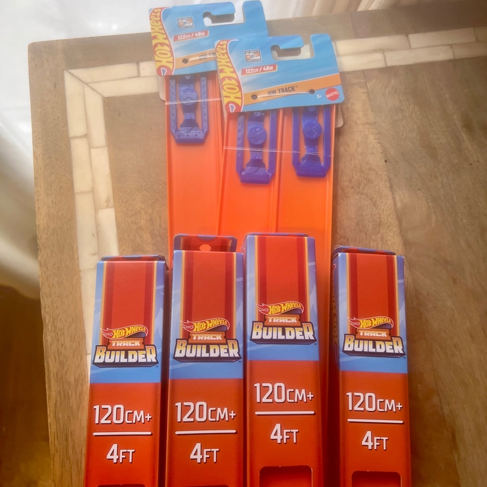 Mattel Hot Wheels Straight Track Pack Bundle